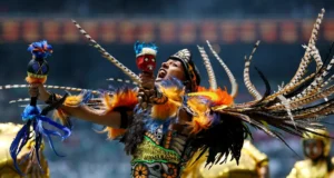 Piala Dunia dimulai di Meksiko dengan Shakira, pemain, dan penggemar yang bersemangat
| beritakitanih Piala Dunia dimulai di Meksiko dengan Shakira, pemain, dan penggemar yang bersemangat
| beritakitanih
