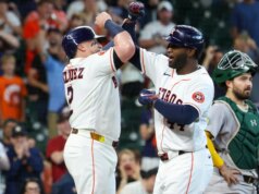 Pilihan home run MLB gratis, peluang: Alat peraga pemain HR Senin terbaik dari pakar untuk 8 Juni menampilkan Yordan Alvarez
| beritakitanih Pilihan home run MLB gratis, peluang: Alat peraga pemain HR Senin terbaik dari pakar untuk 8 Juni menampilkan Yordan Alvarez
| beritakitanih