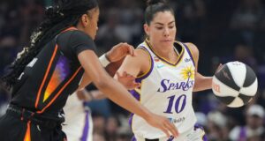 Plum, Copper pertama yang berduel dengan game 40 poin
| beritakitanih Plum, Copper pertama yang berduel dengan game 40 poin
| beritakitanih