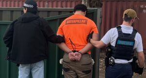 Polisi Australia menemukan 3 ton kokain
| beritakitanih Polisi Australia menemukan 3 ton kokain
| beritakitanih
