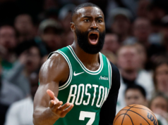 Prediksi berani di luar musim NBA: Bintang bergerak, LeBron James meninggalkan Lakers, Draft shocker, dan banyak lagi
| beritakitanih Prediksi berani di luar musim NBA: Bintang bergerak, LeBron James meninggalkan Lakers, Draft shocker, dan banyak lagi
| beritakitanih