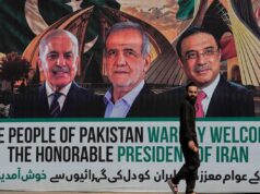 Presiden Iran berangkat ke Pakistan saat tim AS-Iran berupaya mencapai kesepakatan yang mengakhiri perang
| beritakitanih Presiden Iran berangkat ke Pakistan saat tim AS-Iran berupaya mencapai kesepakatan yang mengakhiri perang
| beritakitanih