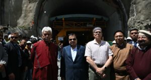 Prestasi penting: ‘Terobosan’ di terowongan Zojila tercapai
| beritakitanih Prestasi penting: 'Terobosan' di terowongan Zojila tercapai
| beritakitanih
