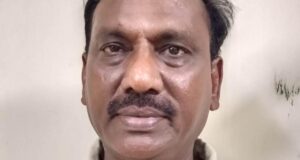 Pria ditangkap karena diduga menipu sekolah swasta di Tamil Nadu dengan nilai lebih dari ₹100 crore
| beritakitanih Pria ditangkap karena diduga menipu sekolah swasta di Tamil Nadu dengan nilai lebih dari ₹100 crore
| beritakitanih