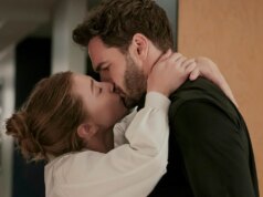 Prime Video Merilis Teaser Pertama untuk ‘The Love Hypothesis’ yang Dibintangi Lili Reinhart dan Tom Bateman
| beritakitanih Prime Video Merilis Teaser Pertama untuk 'The Love Hypothesis' yang Dibintangi Lili Reinhart dan Tom Bateman
| beritakitanih