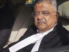 Pusat mengangkat kembali Jaksa Agung Tushar Mehta selama tiga tahun; lima ASG juga mendapat perpanjangan
| beritakitanih Pusat mengangkat kembali Jaksa Agung Tushar Mehta selama tiga tahun; lima ASG juga mendapat perpanjangan
| beritakitanih