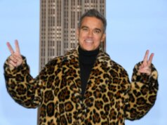 Robbie Williams Menandatangani Kontrak Dengan WME untuk Perwakilan Seluruh Dunia
| beritakitanih Robbie Williams Menandatangani Kontrak Dengan WME untuk Perwakilan Seluruh Dunia
| beritakitanih