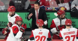 Rod Brind’Amour sudah menjadi bangsawan Carolina Hurricanes. Sekarang dia memenangkan Piala Stanley sebagai pelatih kepala
| beritakitanih Rod Brind'Amour sudah menjadi bangsawan Carolina Hurricanes. Sekarang dia memenangkan Piala Stanley sebagai pelatih kepala
| beritakitanih