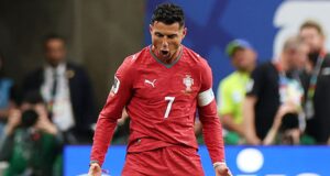 Ronaldo membalas setelah ‘pensiun’ – tetapi menutup pertanyaan tentang Messi
| beritakitanih Ronaldo membalas setelah 'pensiun' - tetapi menutup pertanyaan tentang Messi
| beritakitanih