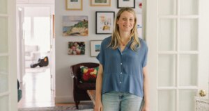 Rumah Grace Farris di Austin Penuh dengan Buku, Permainan, dan Lukisan Keluarga
| beritakitanih Rumah Grace Farris di Austin Penuh dengan Buku, Permainan, dan Lukisan Keluarga
| beritakitanih