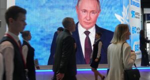 Rusia Menentang Barat tetapi Menyambut Candace Owens dan Andrew Tate
| beritakitanih Rusia Menentang Barat tetapi Menyambut Candace Owens dan Andrew Tate
| beritakitanih