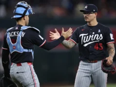 Ryan Kreidler mempunyai 3 pukulan, Twins bangkit untuk mengalahkan Diamondbacks 4-2
| beritakitanih Ryan Kreidler mempunyai 3 pukulan, Twins bangkit untuk mengalahkan Diamondbacks 4-2
| beritakitanih