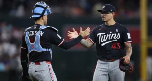 Ryan Kreidler mempunyai 3 pukulan, Twins bangkit untuk mengalahkan Diamondbacks 4-2
| beritakitanih Ryan Kreidler mempunyai 3 pukulan, Twins bangkit untuk mengalahkan Diamondbacks 4-2
| beritakitanih