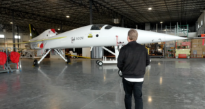 Saksikan pilot United Airlines menerbangkan jet Mach 2 Boom Supersonic dalam simulator
| beritakitanih Saksikan pilot United Airlines menerbangkan jet Mach 2 Boom Supersonic dalam simulator
| beritakitanih