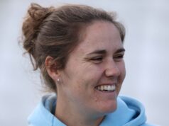 Sciver-Brunt ‘siap berangkat’ untuk Piala Dunia T20 – tapi ‘mungkin’ tidak mau bermain bowling
| beritakitanih Sciver-Brunt 'siap berangkat' untuk Piala Dunia T20 - tapi 'mungkin' tidak mau bermain bowling
| beritakitanih