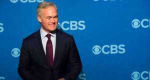 Scott Pelley Menuduh Bos CBS News ‘Membunuh’ ’60 Minutes’
| beritakitanih Scott Pelley Menuduh Bos CBS News 'Membunuh' '60 Minutes'
| beritakitanih