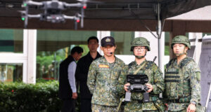 Seiring dengan semakin dekatnya Tiongkok, Taiwan membuat lebih banyak drone untuk pertahanan dan militer AS
| beritakitanih Seiring dengan semakin dekatnya Tiongkok, Taiwan membuat lebih banyak drone untuk pertahanan dan militer AS
| beritakitanih