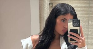 Selebritis yang Membawa Penampilan Mendesis dalam Pakaian Dalam: Hailey Bieber, Lainnya
| beritakitanih Selebritis yang Membawa Penampilan Mendesis dalam Pakaian Dalam: Hailey Bieber, Lainnya
| beritakitanih
