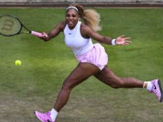 Serena Williams melanjutkan kembalinya ke Wimbledon dengan bermain tunggal, bekerja sama dengan Venus di nomor ganda
| beritakitanih Serena Williams melanjutkan kembalinya ke Wimbledon dengan bermain tunggal, bekerja sama dengan Venus di nomor ganda
| beritakitanih