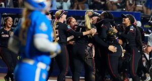 Seri Dunia Perguruan Tinggi Wanita 2026: Texas Tech menduduki puncak UCLA dalam 9 babak untuk mencapai semifinal; Texas juga maju
| beritakitanih Seri Dunia Perguruan Tinggi Wanita 2026: Texas Tech menduduki puncak UCLA dalam 9 babak untuk mencapai semifinal; Texas juga maju
| beritakitanih