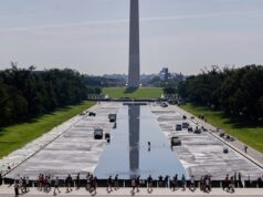 Setelah Reflecting Pool DC dicat ulang, pengunjung bertanya: Apa yang berubah?
| beritakitanih Setelah Reflecting Pool DC dicat ulang, pengunjung bertanya: Apa yang berubah?
| beritakitanih