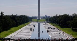 Setelah Reflecting Pool DC dicat ulang, pengunjung bertanya: Apa yang berubah?
| beritakitanih Setelah Reflecting Pool DC dicat ulang, pengunjung bertanya: Apa yang berubah?
| beritakitanih