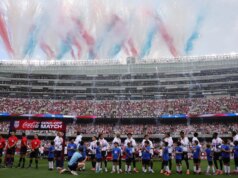 Setelah tersingkir dari pesta Piala Dunia, Chicago menunjukkan jenis atmosfer yang dibutuhkan tuan rumah USMNT
| beritakitanih Setelah tersingkir dari pesta Piala Dunia, Chicago menunjukkan jenis atmosfer yang dibutuhkan tuan rumah USMNT
| beritakitanih