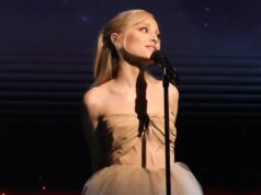 “Setlist Ariana Grande: Setiap Lagu Dimainkan di Malam Pembukaan Tur ‘Eternal Sunshine’ di Oakland”.
| beritakitanih "Setlist Ariana Grande: Setiap Lagu Dimainkan di Malam Pembukaan Tur 'Eternal Sunshine' di Oakland".
| beritakitanih