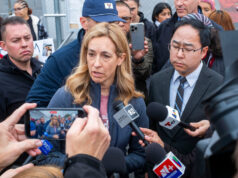 Sherrill Mengatakan Pejabat Imigrasi Tidak Akan Membiarkan Dia Mengunjungi Pusat Penahanan
| beritakitanih Sherrill Mengatakan Pejabat Imigrasi Tidak Akan Membiarkan Dia Mengunjungi Pusat Penahanan
| beritakitanih