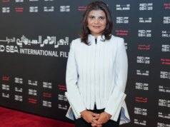 Shivani Pandya Malhotra Mengundurkan Diri sebagai Managing Director Festival Film Laut Merah Arab Saudi
| beritakitanih Shivani Pandya Malhotra Mengundurkan Diri sebagai Managing Director Festival Film Laut Merah Arab Saudi
| beritakitanih