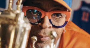 Spike Lee: Knicks di Enam
| beritakitanih Spike Lee: Knicks di Enam
| beritakitanih