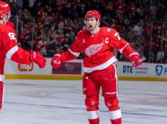 Sumber: Kapten Red Wings Larkin meminta perdagangan
| beritakitanih Sumber: Kapten Red Wings Larkin meminta perdagangan
| beritakitanih