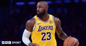 Superstar bola basket James akan meninggalkan LA Lakers
| beritakitanih Superstar bola basket James akan meninggalkan LA Lakers
| beritakitanih
