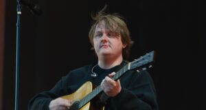 TRNSMT 2026: Lewis Capaldi mengonfirmasi album baru sedang dalam pengerjaan, membuka waktu “kesehatan mentalnya terpukul”
| beritakitanih TRNSMT 2026: Lewis Capaldi mengonfirmasi album baru sedang dalam pengerjaan, membuka waktu “kesehatan mentalnya terpukul”
| beritakitanih