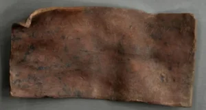 Tablet Romawi misterius dengan kutukan Mesir yang ditulis oleh budak ditemukan di pemukiman militer
| beritakitanih Tablet Romawi misterius dengan kutukan Mesir yang ditulis oleh budak ditemukan di pemukiman militer
| beritakitanih
