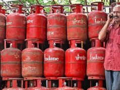 Tabung LPG domestik sekarang berharga ₹957,50 di Chennai, konsumen menyatakan keterkejutannya
| beritakitanih Tabung LPG domestik sekarang berharga ₹957,50 di Chennai, konsumen menyatakan keterkejutannya
| beritakitanih