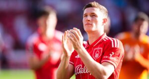 Tawaran Man City untuk Anderson ditolak oleh Forest
| beritakitanih Tawaran Man City untuk Anderson ditolak oleh Forest
| beritakitanih