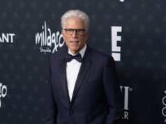 Ted Danson meminta maaf karena memakai Blackface dan menggunakan N-word pada acara celebrity roast pada tahun 1993
| beritakitanih Ted Danson meminta maaf karena memakai Blackface dan menggunakan N-word pada acara celebrity roast pada tahun 1993
| beritakitanih