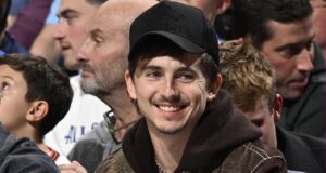 Timothée Chalamet Membuktikan Dia Merasa “Keausan” di Final NBA
| beritakitanih Timothée Chalamet Membuktikan Dia Merasa "Keausan" di Final NBA
| beritakitanih