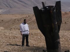 Timur Tengah menghadapi ancaman perang skala penuh akibat serangan dagang Israel dan Iran
| beritakitanih Timur Tengah menghadapi ancaman perang skala penuh akibat serangan dagang Israel dan Iran
| beritakitanih