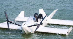 Tiongkok meluncurkan pesawat sayap konsumen pertama di dunia yang terbang beberapa inci di atas air dengan kecepatan 83 mph
| beritakitanih Tiongkok meluncurkan pesawat sayap konsumen pertama di dunia yang terbang beberapa inci di atas air dengan kecepatan 83 mph
| beritakitanih