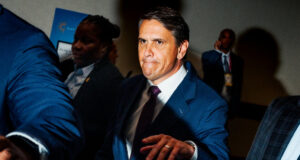 Todd Blanche Adalah Pilihan Berbahaya bagi Jaksa Agung Trump
| beritakitanih Todd Blanche Adalah Pilihan Berbahaya bagi Jaksa Agung Trump
| beritakitanih