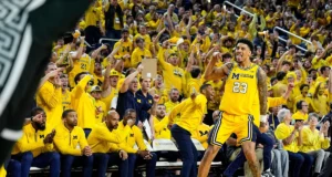 Tonton draft Warriors baru yang menyoroti sorotan Yaxel Lendeborg dari perguruan tinggi
| beritakitanih Tonton draft Warriors baru yang menyoroti sorotan Yaxel Lendeborg dari perguruan tinggi
| beritakitanih