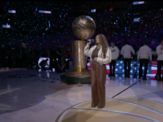 Tori Kelly Mengakhiri Final NBA 2026 Dengan ‘Star-Spangled Banner’ yang Murni: Tonton
| beritakitanih Tori Kelly Mengakhiri Final NBA 2026 Dengan 'Star-Spangled Banner' yang Murni: Tonton
| beritakitanih