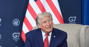 Trump Dengan Marah Membela Kesepakatan Iran, Meremehkan Perjanjian yang Ditandatangani Obama
| beritakitanih Trump Dengan Marah Membela Kesepakatan Iran, Meremehkan Perjanjian yang Ditandatangani Obama
| beritakitanih