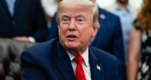 Trump Mengklaim Selat Itu Akan ‘Bebas Pulsa Secara Permanen’ Berdasarkan Perjanjian Dengan Iran
| beritakitanih Trump Mengklaim Selat Itu Akan 'Bebas Pulsa Secara Permanen' Berdasarkan Perjanjian Dengan Iran
| beritakitanih