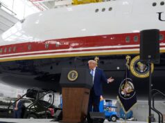Trump memperkenalkan Air Force One baru, jet Qatar yang telah diubah
| beritakitanih Trump memperkenalkan Air Force One baru, jet Qatar yang telah diubah
| beritakitanih