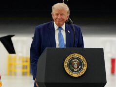 Trump mengancam akan membebankan biaya pada AS di Selat Hormuz jika kesepakatan akhir dengan Iran tidak tercapai dalam 60 hari
| beritakitanih Trump mengancam akan membebankan biaya pada AS di Selat Hormuz jika kesepakatan akhir dengan Iran tidak tercapai dalam 60 hari
| beritakitanih