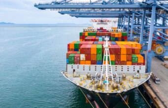USTR mengusulkan bea tambahan sebesar 12,5% terhadap India dan 53 negara lainnya atas pelanggaran impor pekerja paksa
| beritakitanih USTR mengusulkan bea tambahan sebesar 12,5% terhadap India dan 53 negara lainnya atas pelanggaran impor pekerja paksa
| beritakitanih