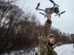 Uji coba yang pernah dilakukan Ukraina menggunakan drone yang sepenuhnya otonom untuk membunuh tentara Rusia
| beritakitanih Uji coba yang pernah dilakukan Ukraina menggunakan drone yang sepenuhnya otonom untuk membunuh tentara Rusia
| beritakitanih